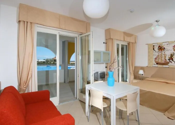 Seaside - Poolside Getaway Appartamento Bibione