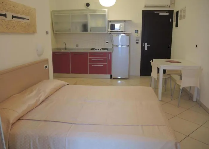 Seaside - Poolside Getaway Bibione